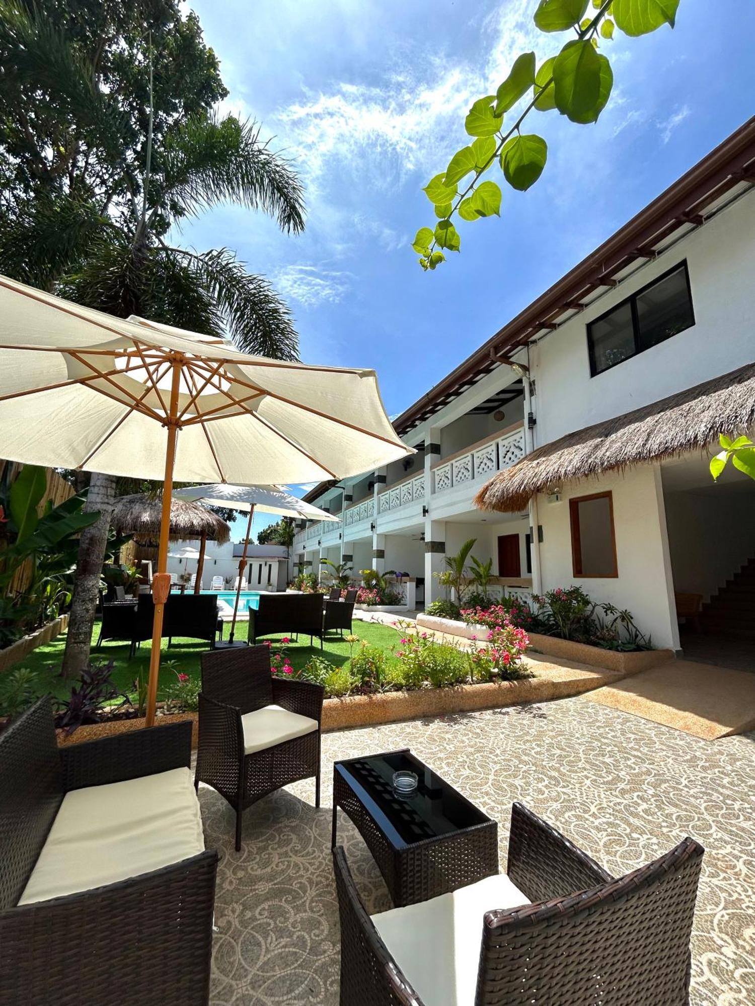 Alona Garden Suites Панглао Екстериор снимка